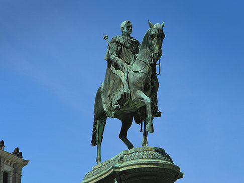 Foto König-Johann-Statue