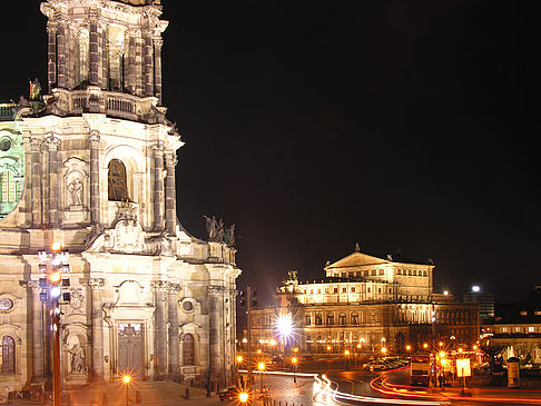 Fotos Hofkirche bei Nacht