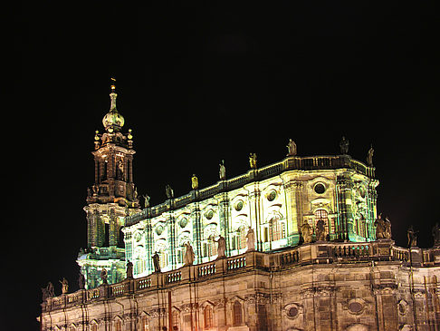 Foto Hofkirche bei Nacht